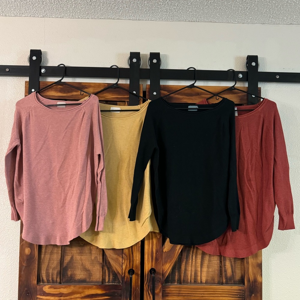 Liam and Company Sweatshirts (bundle)